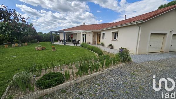 Maison rustique 5 pièces de 158 m² à Nexon (87800)