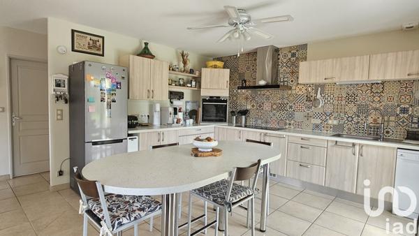 Maison rustique 5 pièces de 158 m² à Nexon (87800)