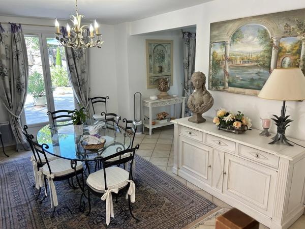 Golf de Pont Royal  Maison de charme, T5, piscine, garage double