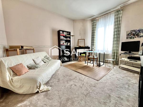 MAISON BOURGEOISE 6 CHAMBRES QUARTIER CHASSELIEVRE / PREFECTURE