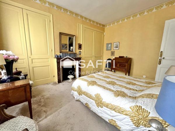 MAISON BOURGEOISE 6 CHAMBRES QUARTIER CHASSELIEVRE / PREFECTURE