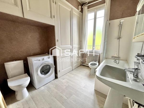 MAISON BOURGEOISE 6 CHAMBRES QUARTIER CHASSELIEVRE / PREFECTURE