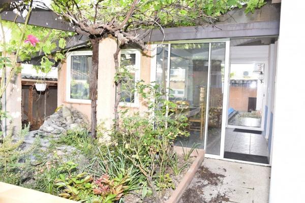 Maison de plain pied avec garage camping car
