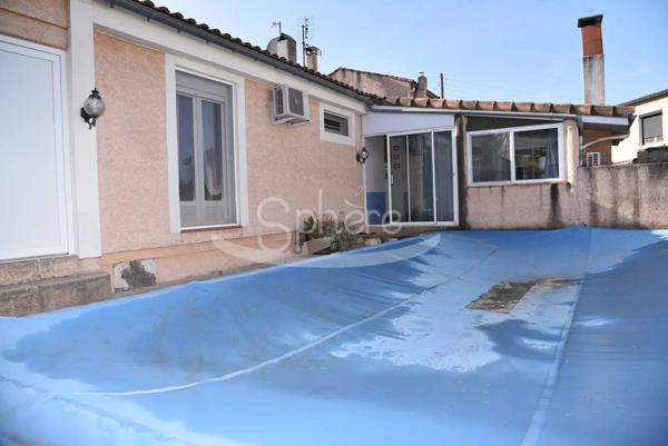 Maison de plain pied avec garage camping car