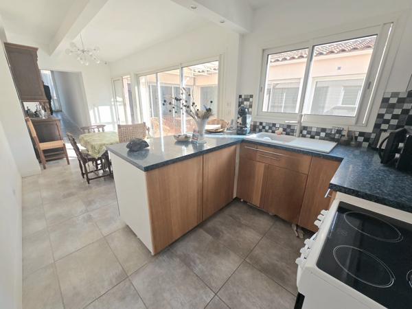 Marseille (13010) Maison d architecte de 113m2 parcelle 440m2