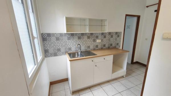Appartement entièrement rénové 37,45 m² Carrez à vendre 2 pièces LE HAVRE (76) Copropriété bénévole.