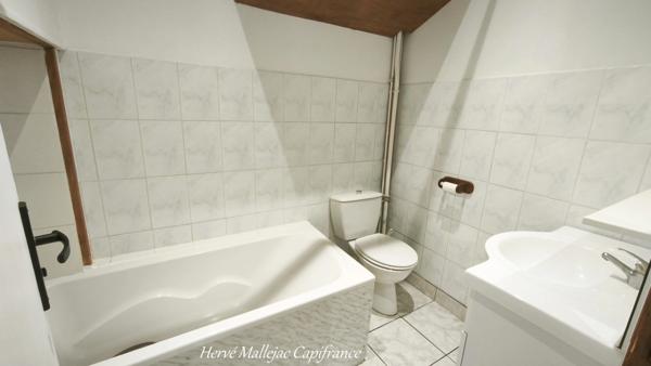 Appartement entièrement rénové 37,45 m² Carrez à vendre 2 pièces LE HAVRE (76) Copropriété bénévole.
