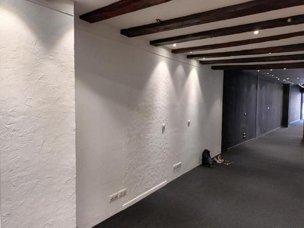 COMMERCE RC avec vitrine (130 m²)