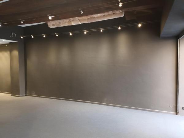 COMMERCE RC avec vitrine (130 m²)