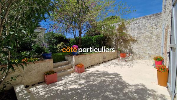 Vente Maison265 m² - 7 Pièces - PUYMIROL (47270)