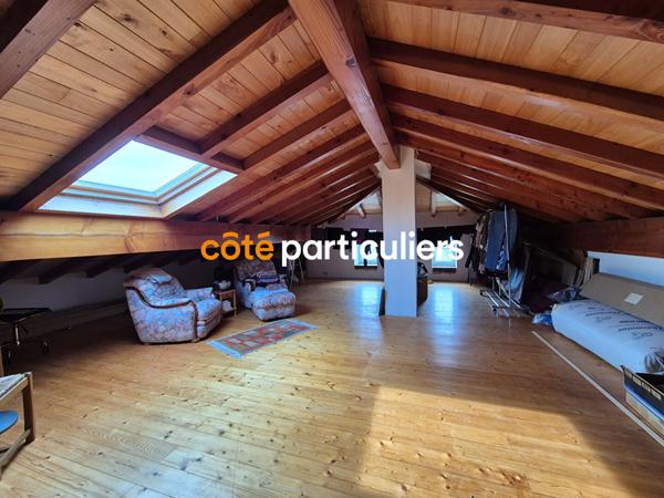 Vente Maison265 m² - 7 Pièces - PUYMIROL (47270)
