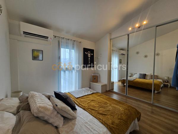 Vente
                Maison265 m² - 7 Pièces -
                    PUYMIROL (47270)