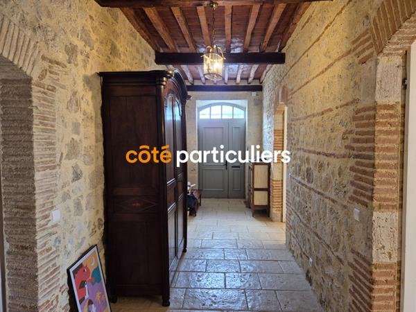 Vente Maison265 m² - 7 Pièces - PUYMIROL (47270)