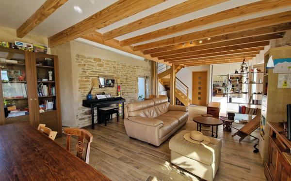 Maison à vendre    5 pièces • 106 m2 Plozévet