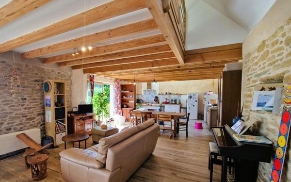 Maison à vendre    5 pièces • 106 m2 Plozévet