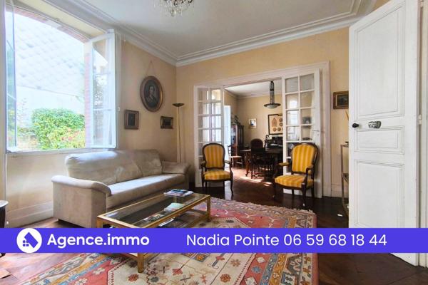 À vendre - Maison, 7 pièces située à Tarbes (65000)