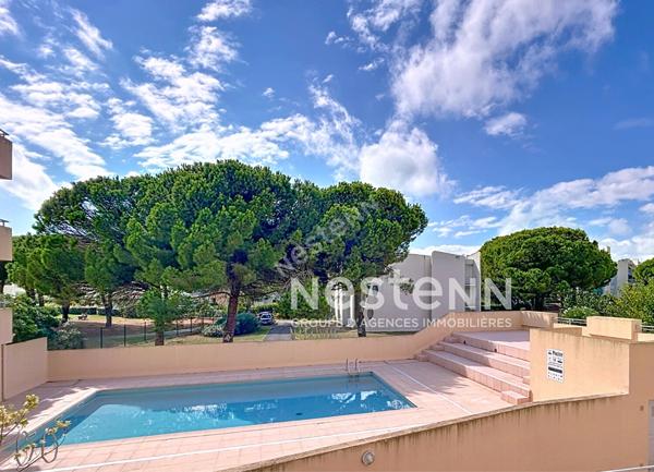 Port Camargue Très agréable P2 entièrement rénové avec terrasse et parking