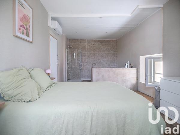 House for sale 5 rooms 104 m² Tournon-sur-Rhône