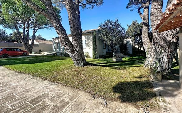 Maison à vendre    5 pièces • 150 m2 Sorgues