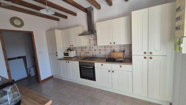 Fermette à vendre à Châtillon-sur-Colmont en Mayenne (53100), ref : 2873