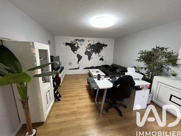 Maison à vendre 7 pièces 181,29 m² Les Cars