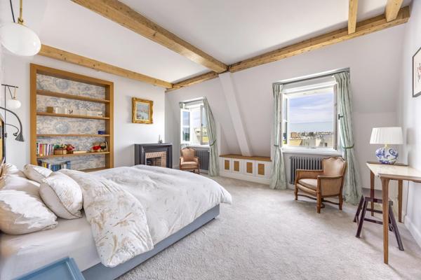 Appartement Paris 8 e - PARC MONCEAU