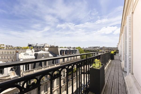 Appartement Paris 8 e - PARC MONCEAU