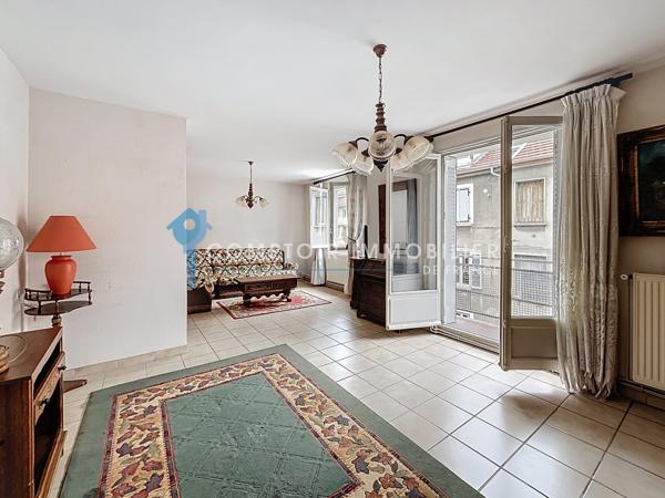 Appartement
                                                                                                                                                                                                                                                                                                                        3 pièce(s)                                                                                                                                                                                                          2 chambre(s)                                                                                                                                                                                                          66.43  m²