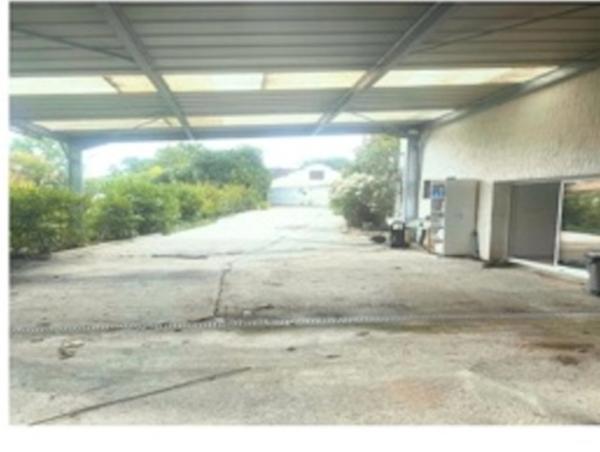 MaISON DE PLAIN PIED DANS UN ENDROIT CALME