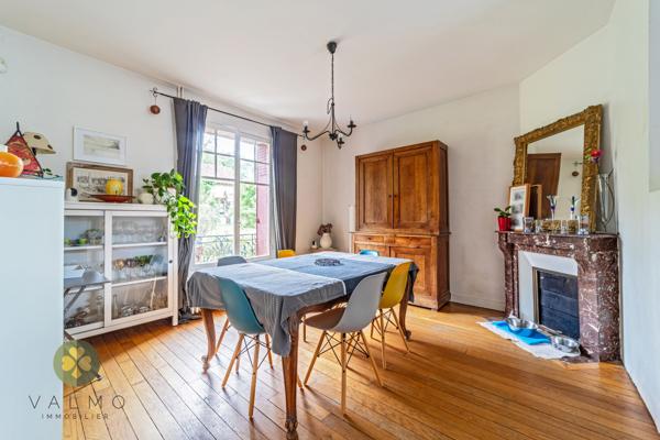 Maison
                                                                                                                                                                                                                                                                                                                        5 pièce(s)                                                                                                                                                                                                          3 chambre(s)                                                                                                                                                                                                          143  m²