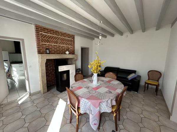Vente Maison88 m² - 4 Pièces - DREVANT (18200)