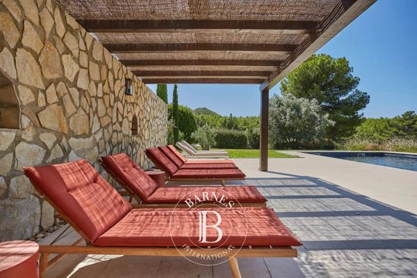 Aix-en-Provence, Propriété 6 Chambres -  240 m² à vendre