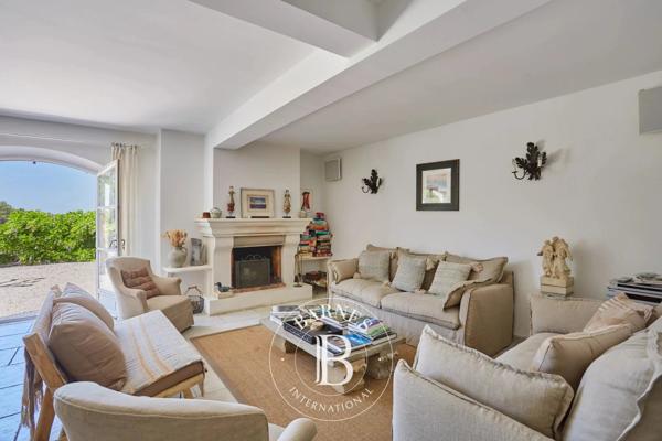 Aix-en-Provence, Propriété 6 Chambres -  240 m² à vendre