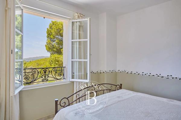 Aix-en-Provence, Propriété 6 Chambres -  240 m² à vendre