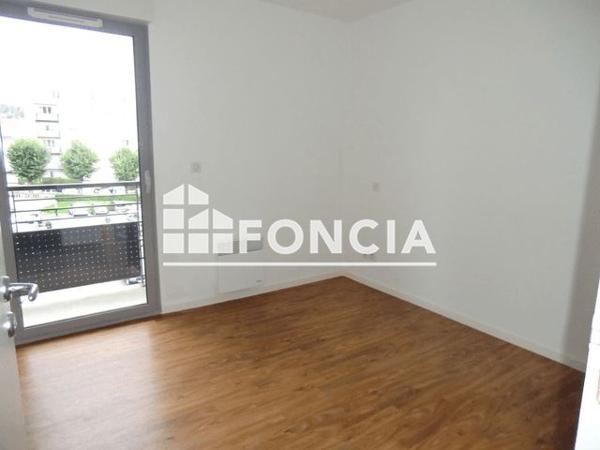 Location Appartement 3 pièces 62.4 m² - 1 AV MAL JUIN 2 À 8 PASSAGE DES TILLEULS Lourdes 65100