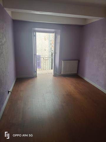 À vendre - Immeuble 425 m² situé à Montpezat-sous-Bauzon (07560)