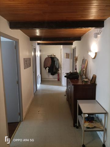 À vendre - Immeuble 425 m² situé à Montpezat-sous-Bauzon (07560)