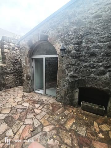 À vendre - Immeuble 425 m² situé à Montpezat-sous-Bauzon (07560)