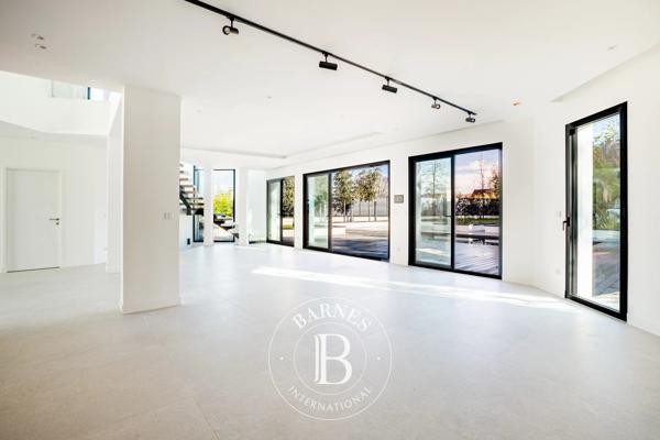 Orgeval, Maison 4 Chambres -  363 m² à vendre