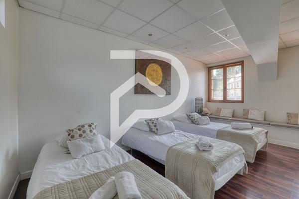 Demeure 13 pièces 360 m2