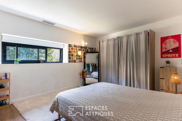 Maison contemporaine de caractère avec piscine, jardin et studio indépendant en coeur de ville