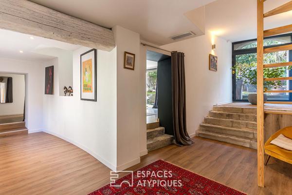 Maison contemporaine de caractère avec piscine, jardin et studio indépendant en coeur de ville