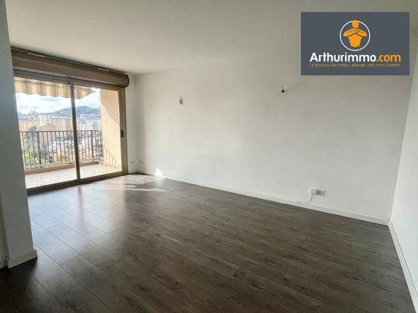 Location Appartement 2 pièces 50 m2 à Ajaccio
