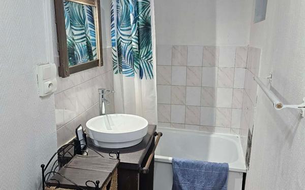 Appartement à vendre    3 pièces • 42 m2 Le Tréport