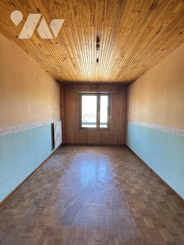 SAINT HERBLAIN - T4 de  80m2 + LOGGIA 7M2 - VUE DÉGAGÉE - PLACE DE STATIONNEMENT 