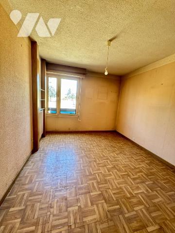 SAINT HERBLAIN - T4 de  80m2 + LOGGIA 7M2 - VUE DÉGAGÉE - PLACE DE STATIONNEMENT 