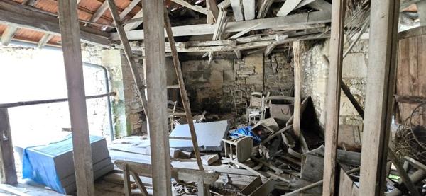 Maison à vendre |  Azerat |  1 pièce | 42 m²