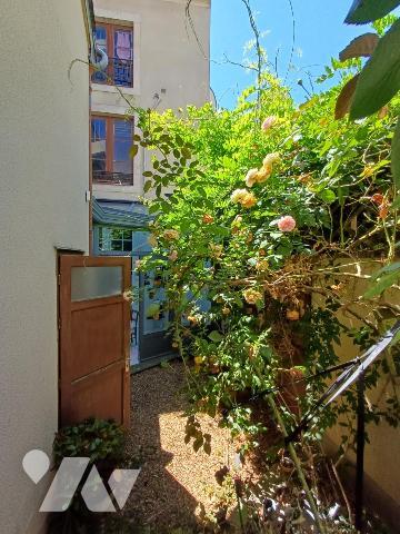 PLEIN CENTRE VILLE - Immeuble de rapport