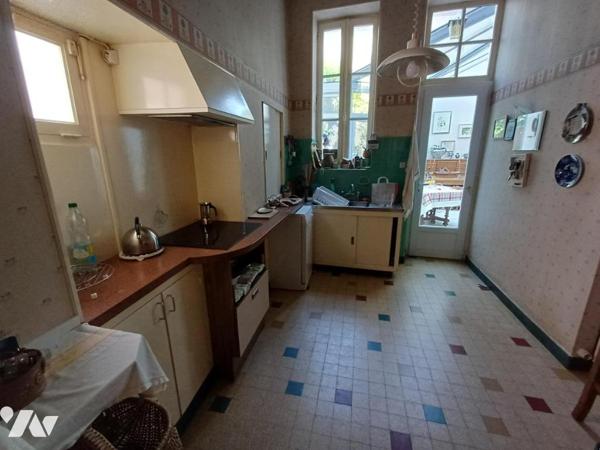 PLEIN CENTRE VILLE - Immeuble de rapport
