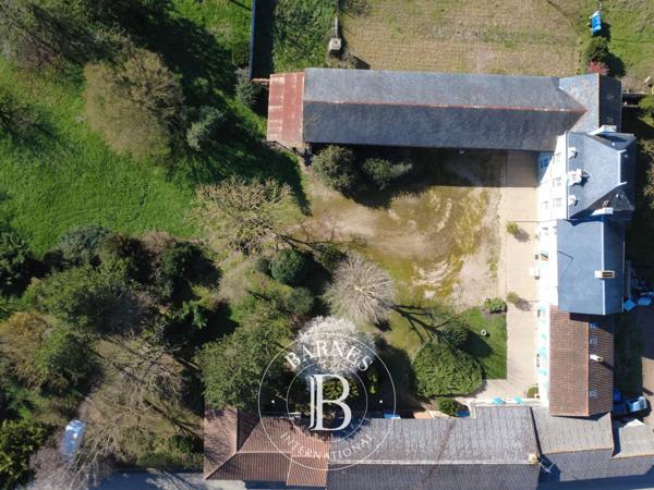 Loudun, Maison 7 Chambres -  333 m² à vendre